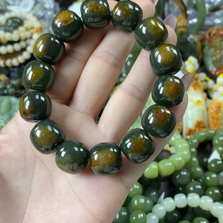 透闪石质玉手串未镶嵌沙**杨