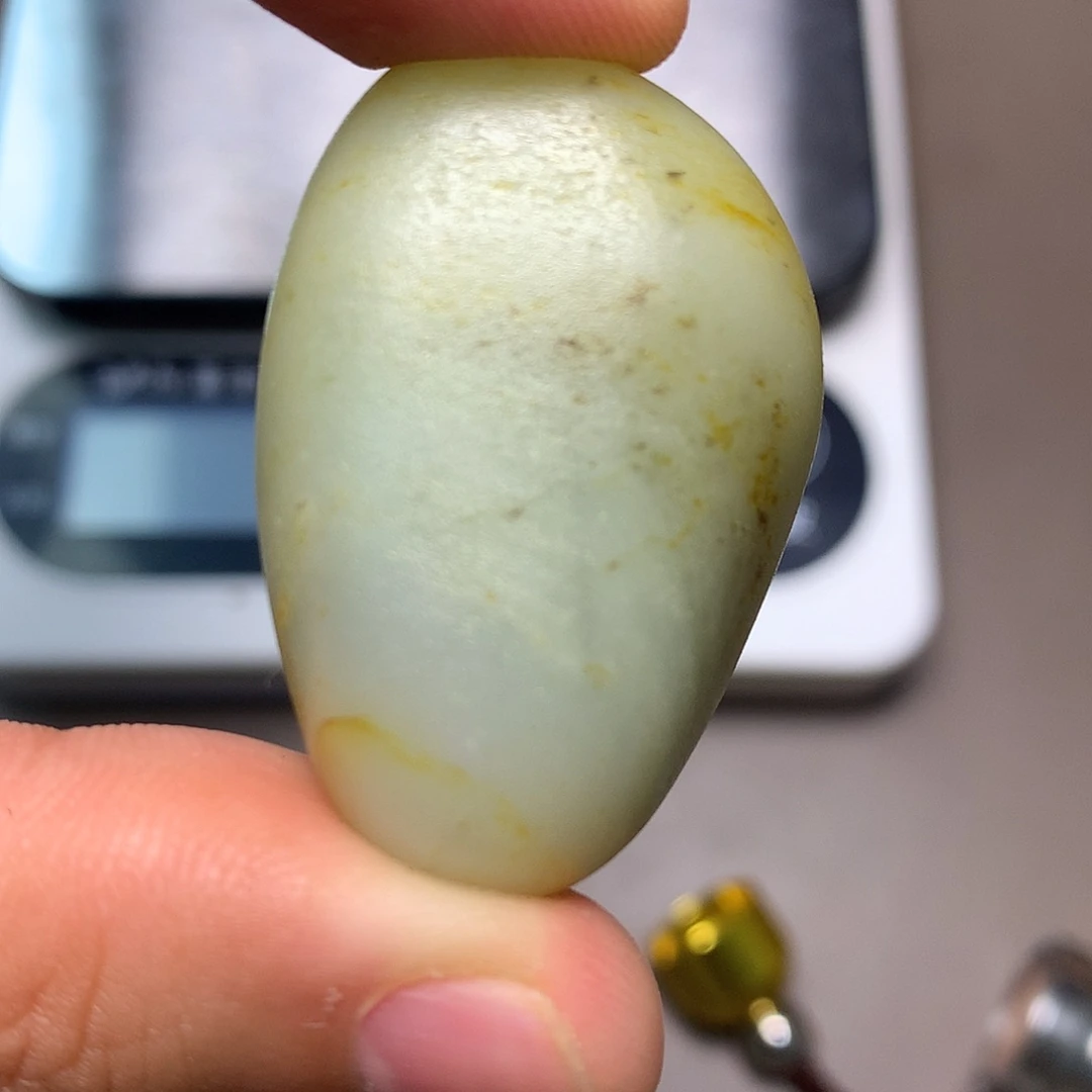 和田玉（糖玉）未镶嵌挂件