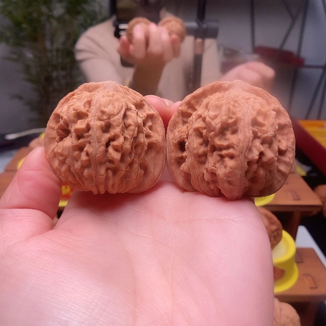 ****J吊坠文玩核桃四座楼福利体验45