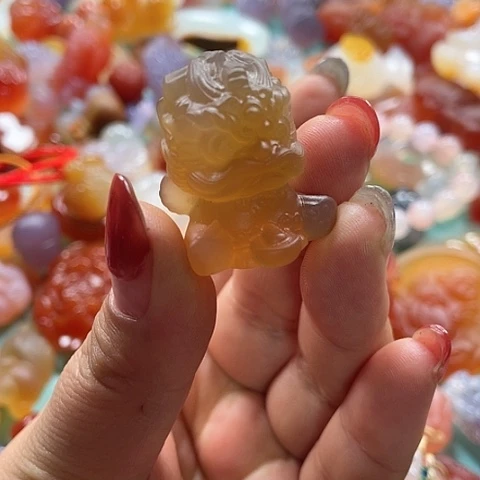 未镶嵌颈饰玛瑙/玉髓