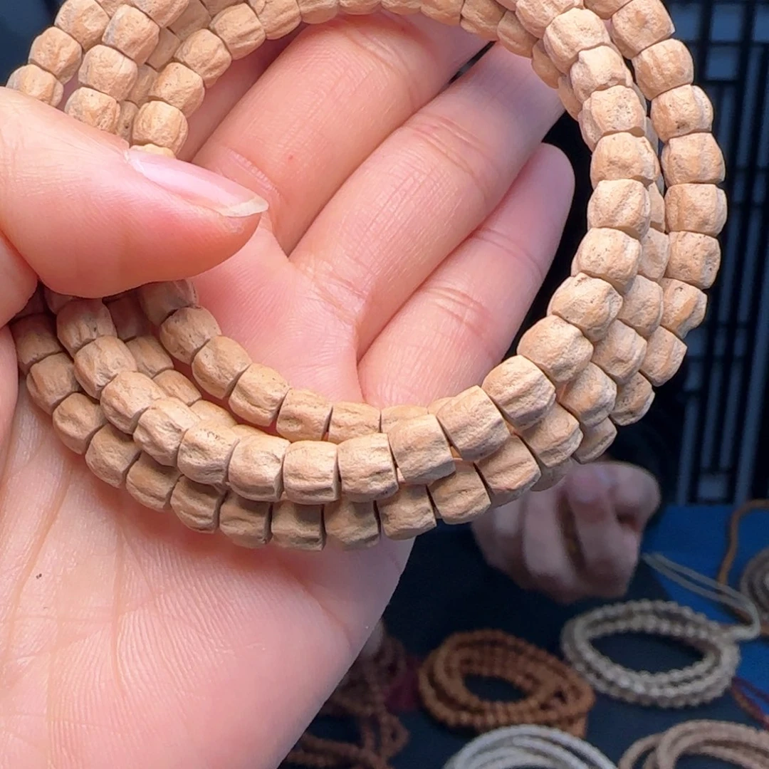 柏香籽/百香籽吊坠