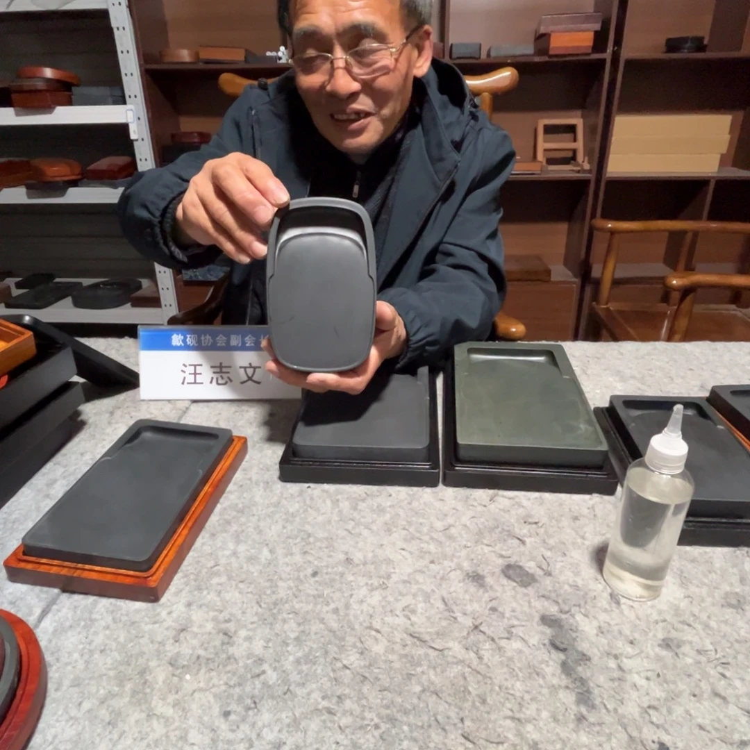 小***包84848383893929292929