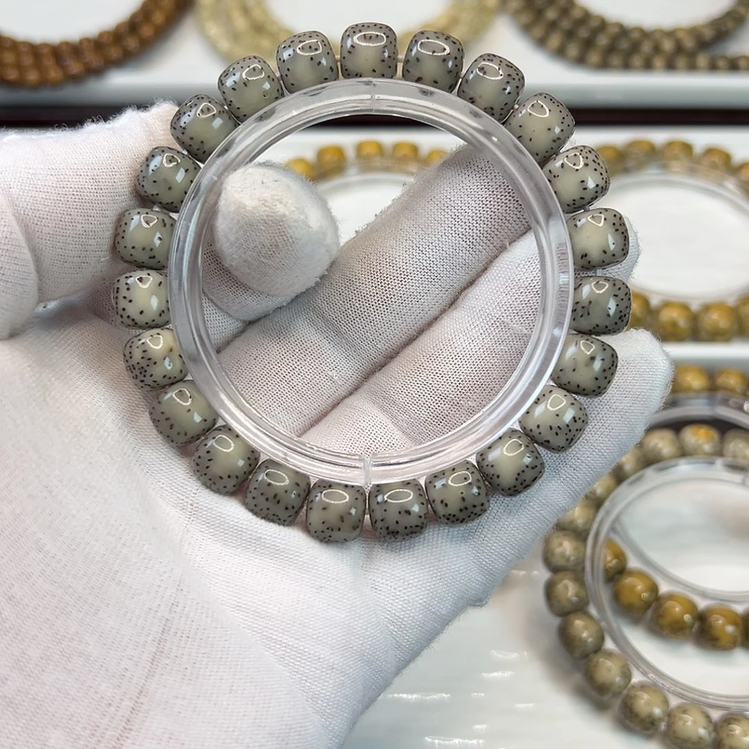 手串星月菩提石玉糯冰料10×9双留白一颗籽微瑕