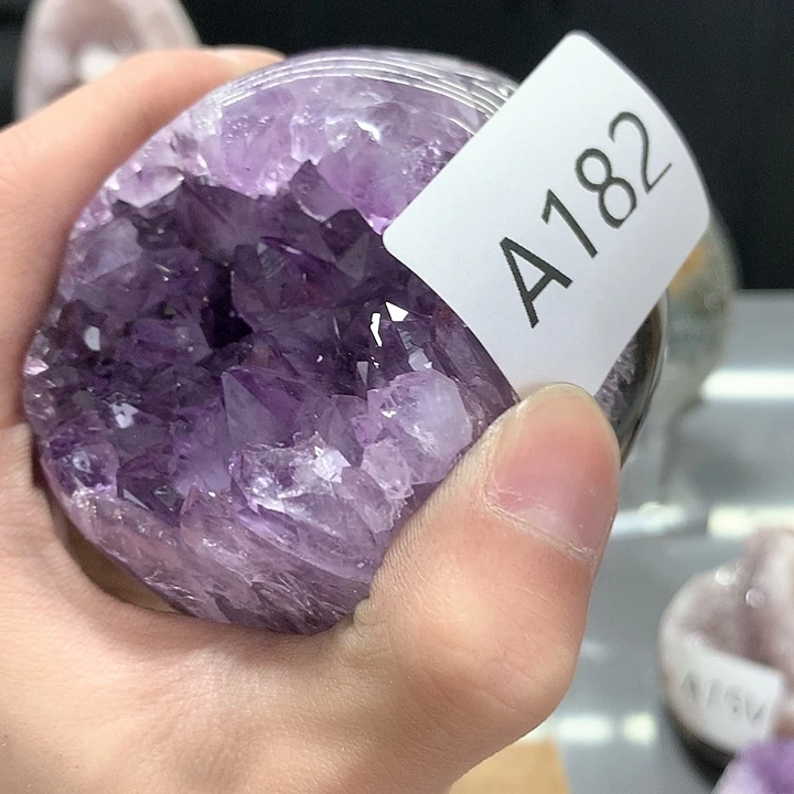 水晶大型摆件（非配饰）未镶嵌