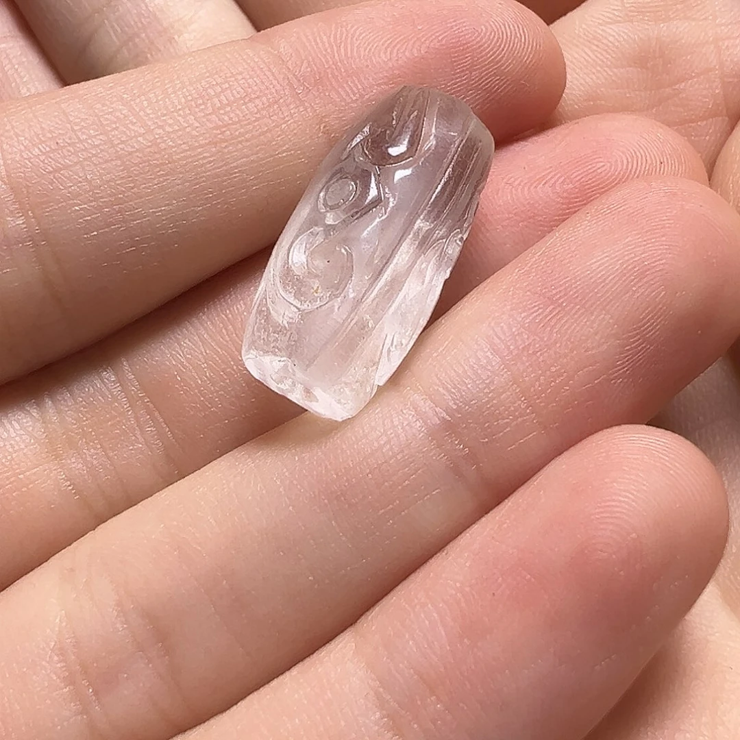 陈***环颈饰紫晶未镶嵌吊坠