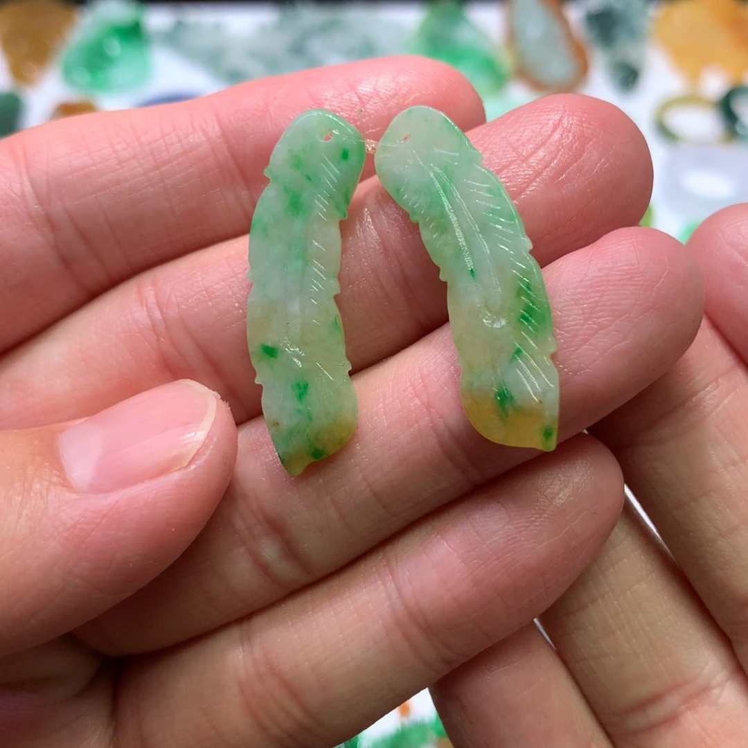 未镶嵌定制翡翠吊坠