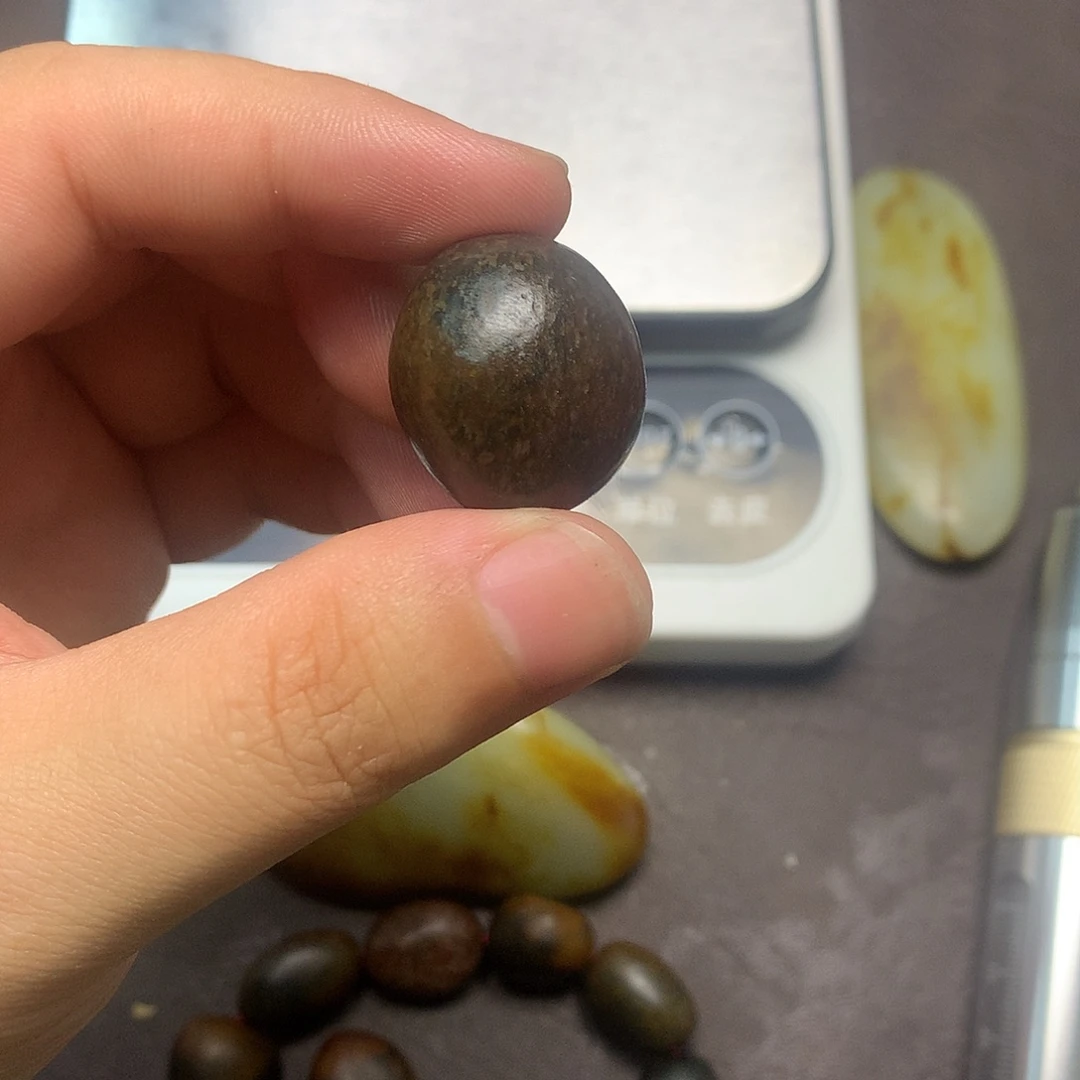 和田玉（糖玉）未镶嵌挂件