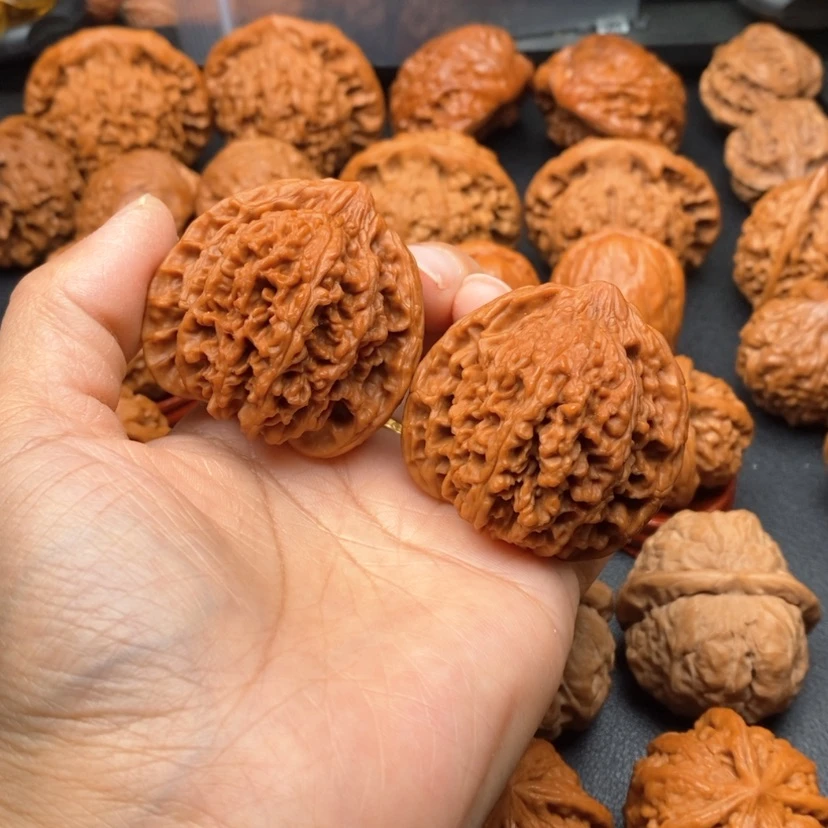 【闪购商品】文玩核桃把件43满天星