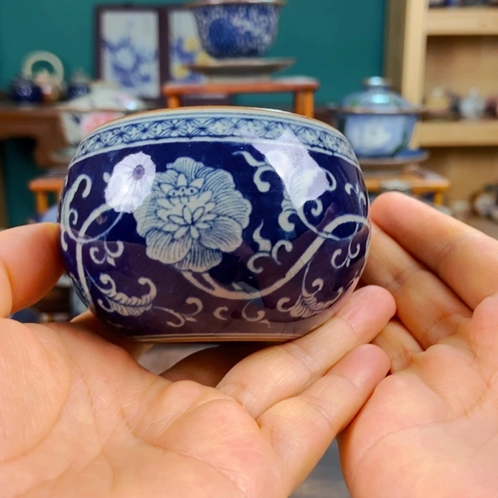 瓷片手工制作工艺精湛