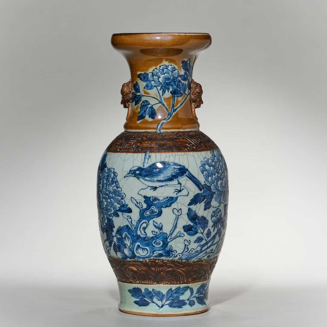5882清中期·仿哥釉青花花鸟纹瓶【古董拍卖】