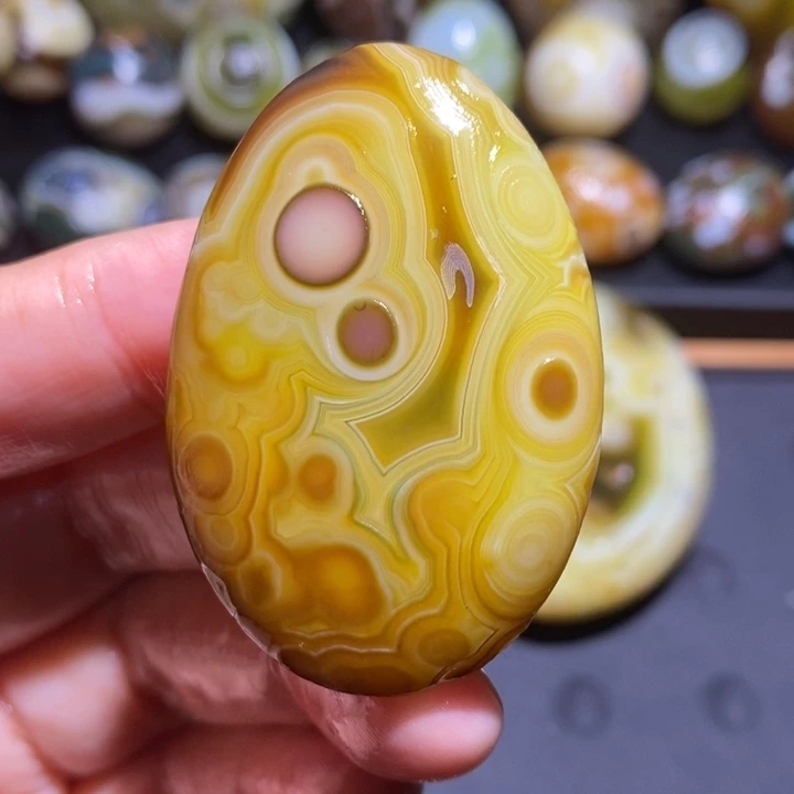 未镶嵌玛瑙/玉髓珠宝半成品28