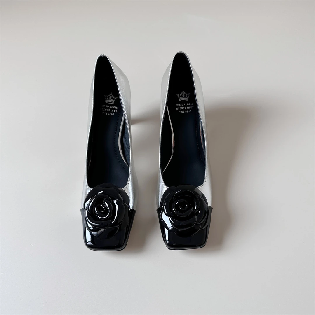 怀鸢小众设计！法式复古新款山茶花方头真皮浅口粗高跟单鞋女春