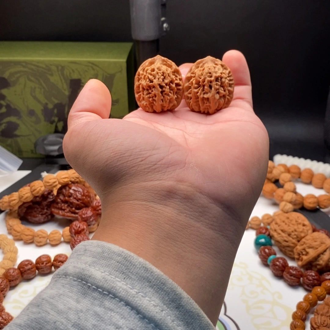 文玩核桃吊坠31全品秦闷