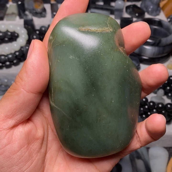 和田玉（翠青玉）未镶嵌颈饰