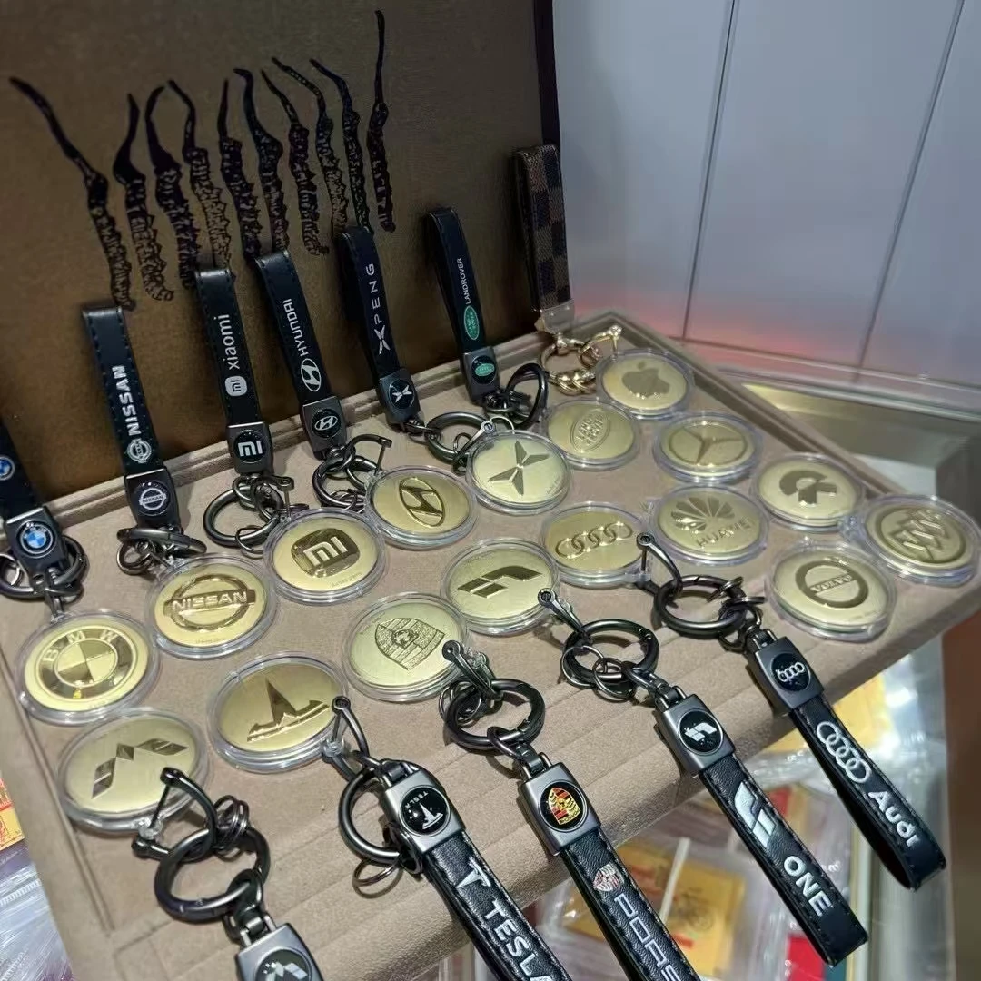 深圳水贝直播车标挂件手机挂链绳车钥匙扣特色礼物送爸爸男女朋友