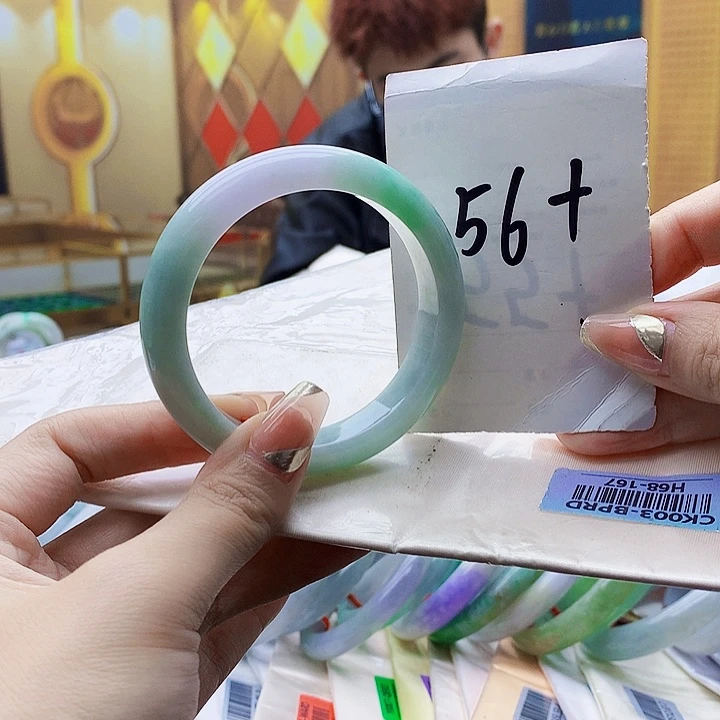 翡翠未镶嵌手镯0009……