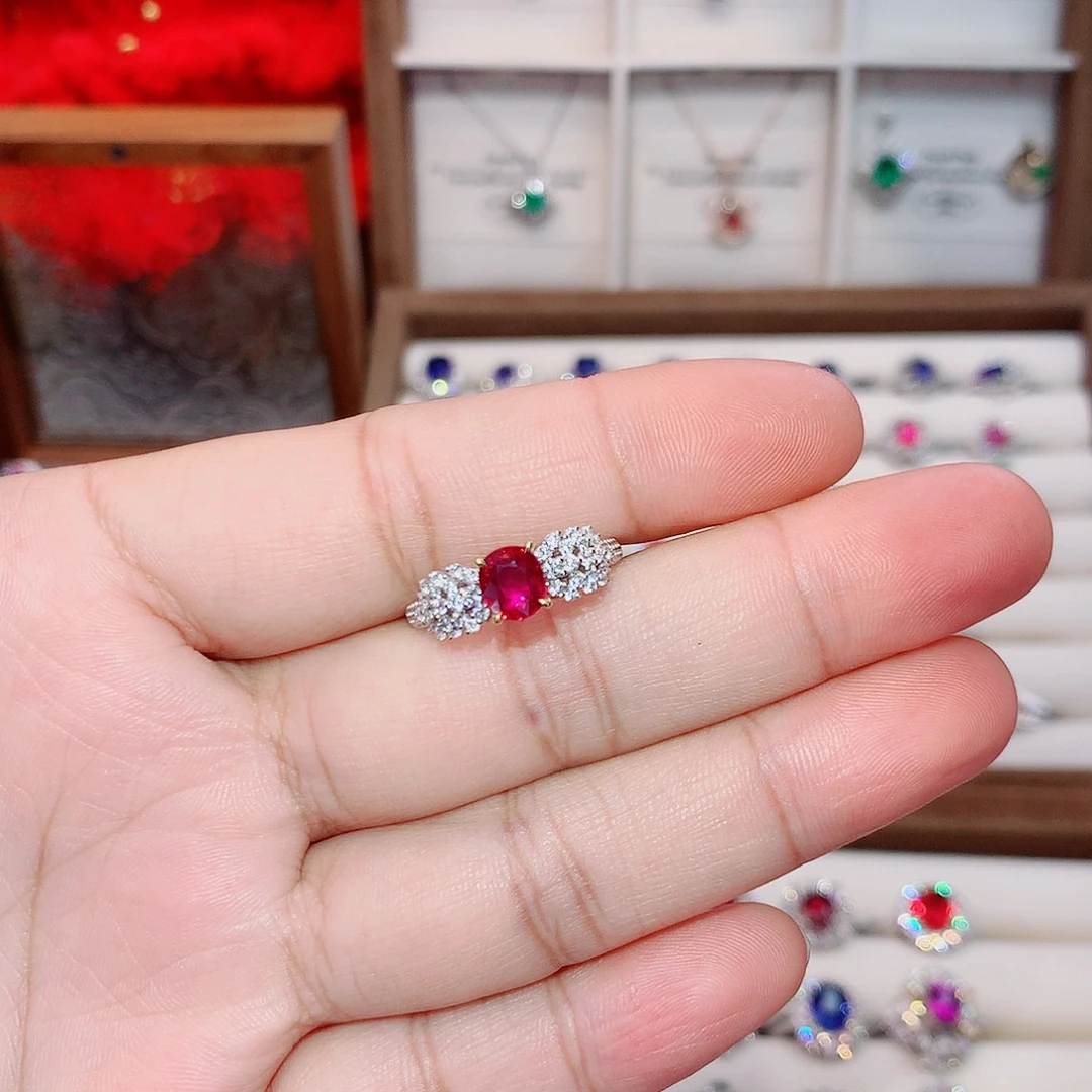 18K金镶嵌红宝石戒指1.04ct/七天无理由