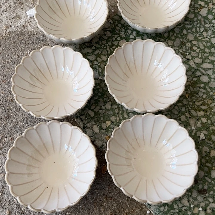 瓷片全部瑕疵特价贝壳米饭碗