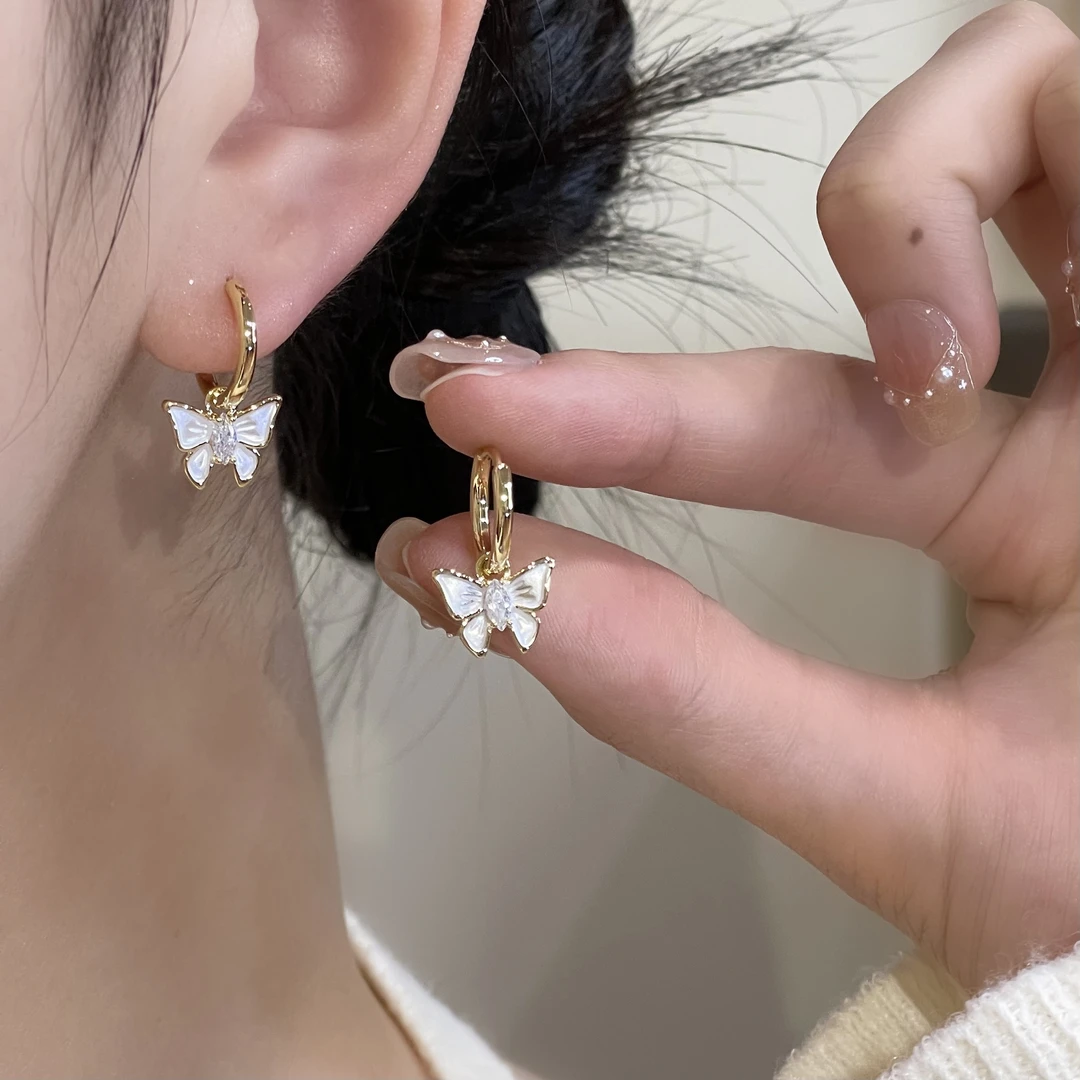 A-208 轻奢超仙蝴蝶耳扣小众设计高级感百搭耳饰