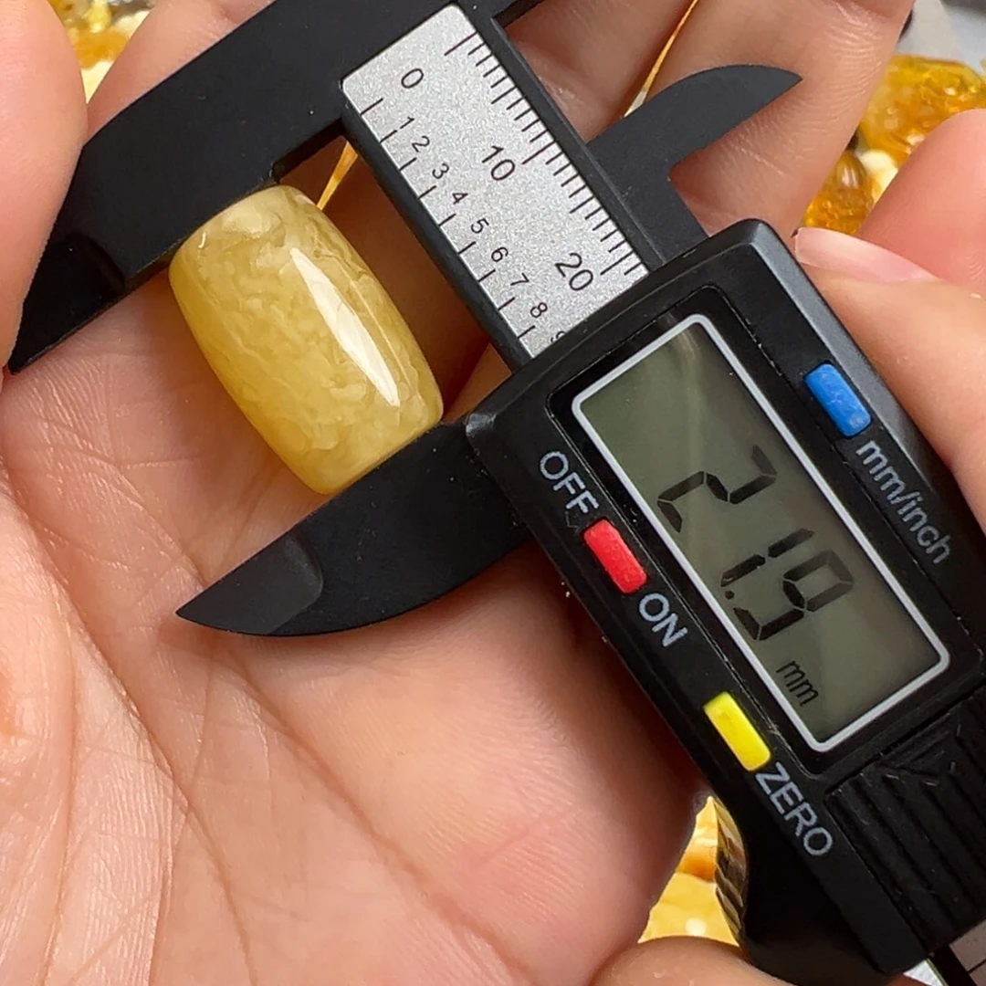 蜜蜡未镶嵌裸石蜜蜡