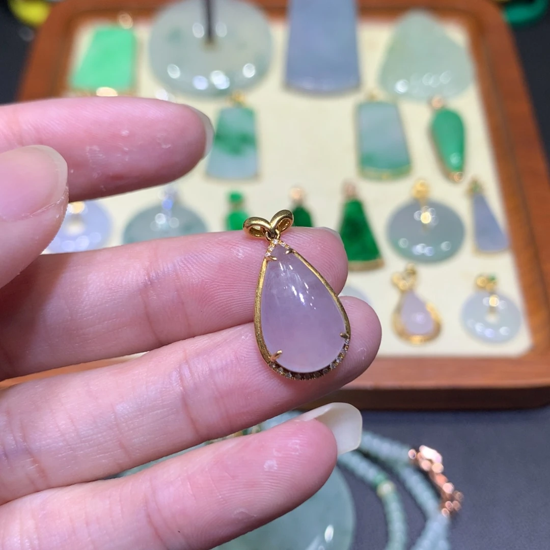 翡翠18K金镶嵌吊坠(不含链)
