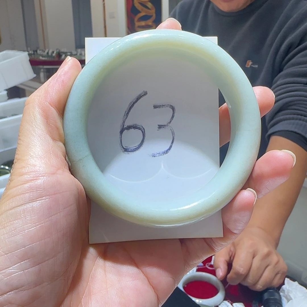 福***多和田玉未镶嵌手镯1039