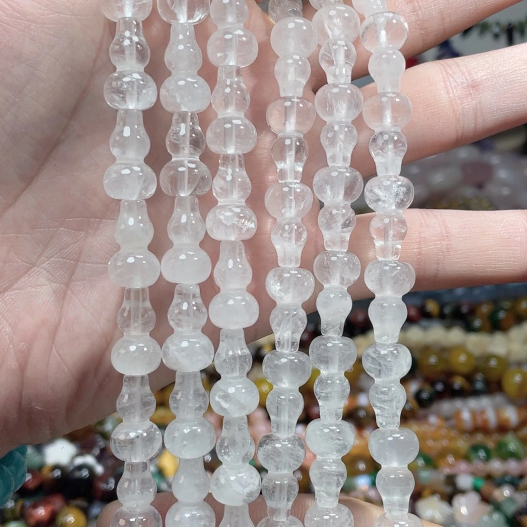 石英质玉，天然白水晶葫芦10×17mm，未镶嵌