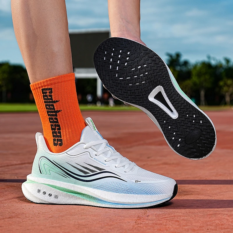 BTE/奇弹网面透气运动鞋减震休闲跑步专业跑步鞋男女同款