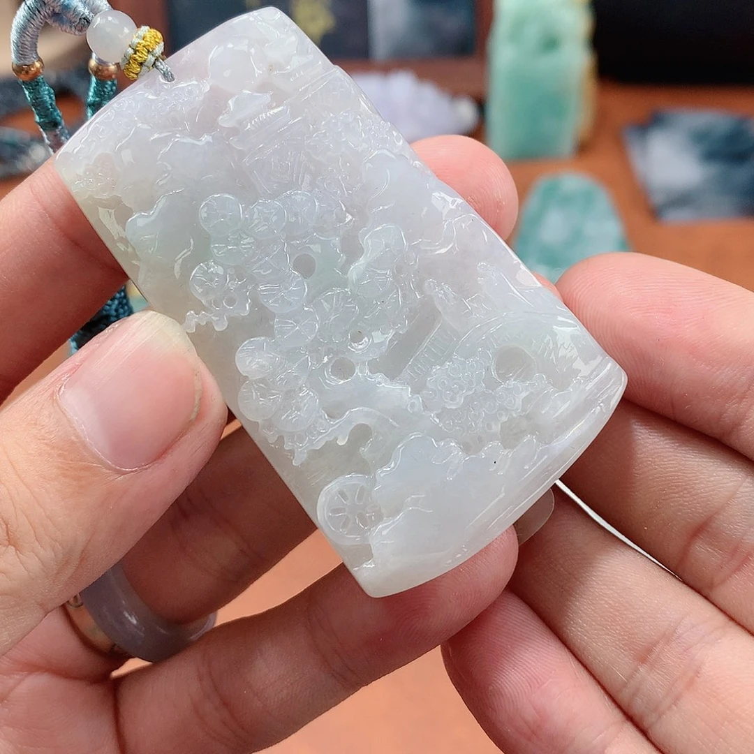 翡翠未镶嵌颈饰翡翠