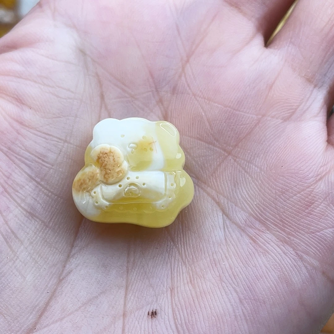 琥珀未镶嵌吊坠(不含链)