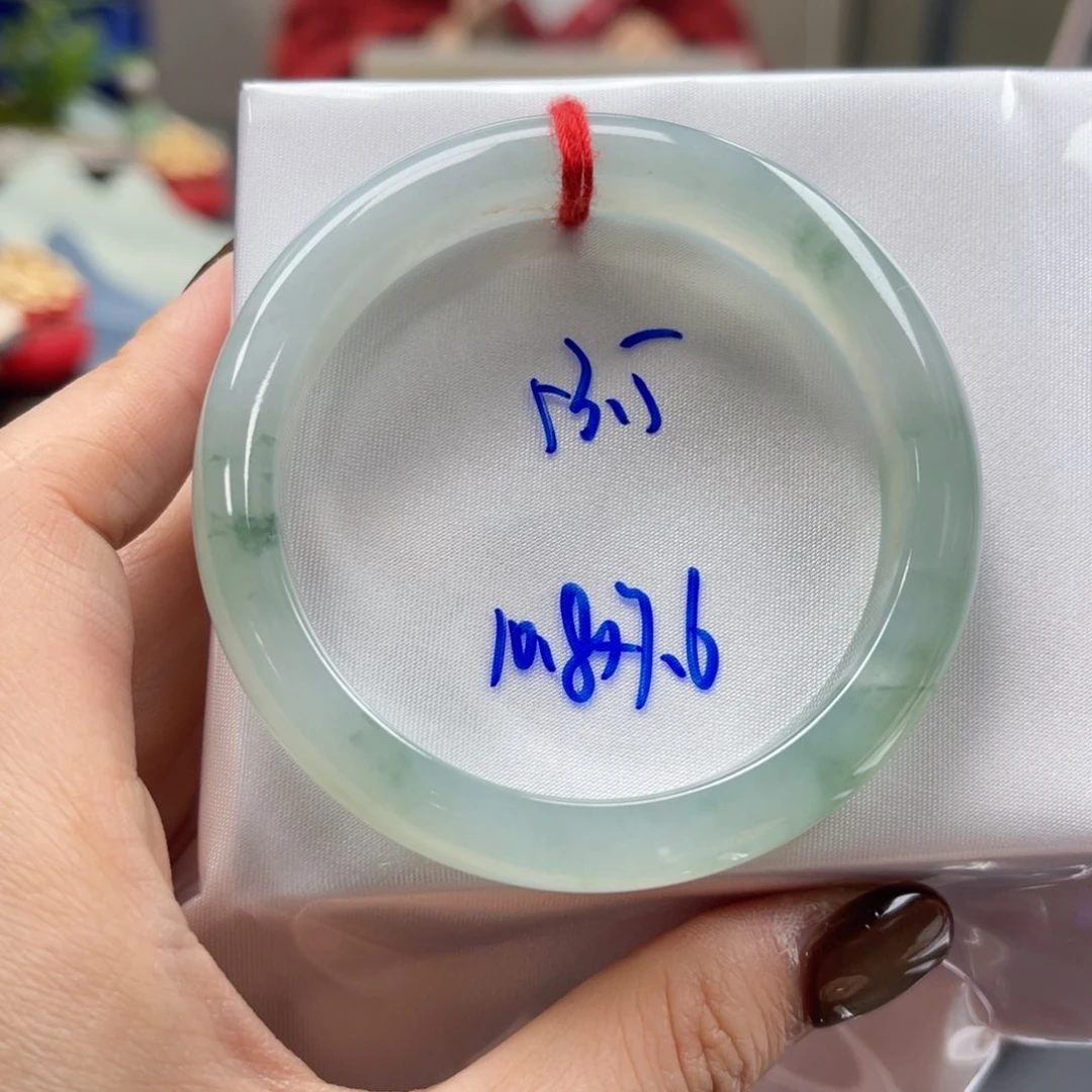 未镶嵌手镯翡翠翡翠