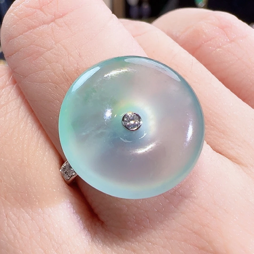 翡翠戒指18K金镶嵌签收后24小时鉴赏期