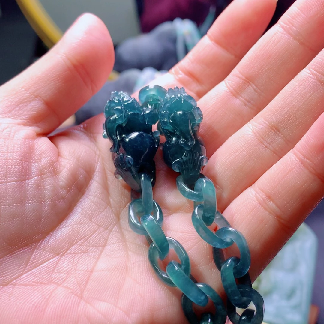 茶****定制翡翠未镶嵌翡翠