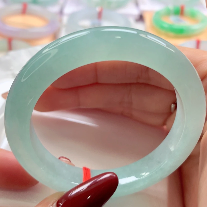 【闪购商品】翡翠手镯未镶嵌师妹