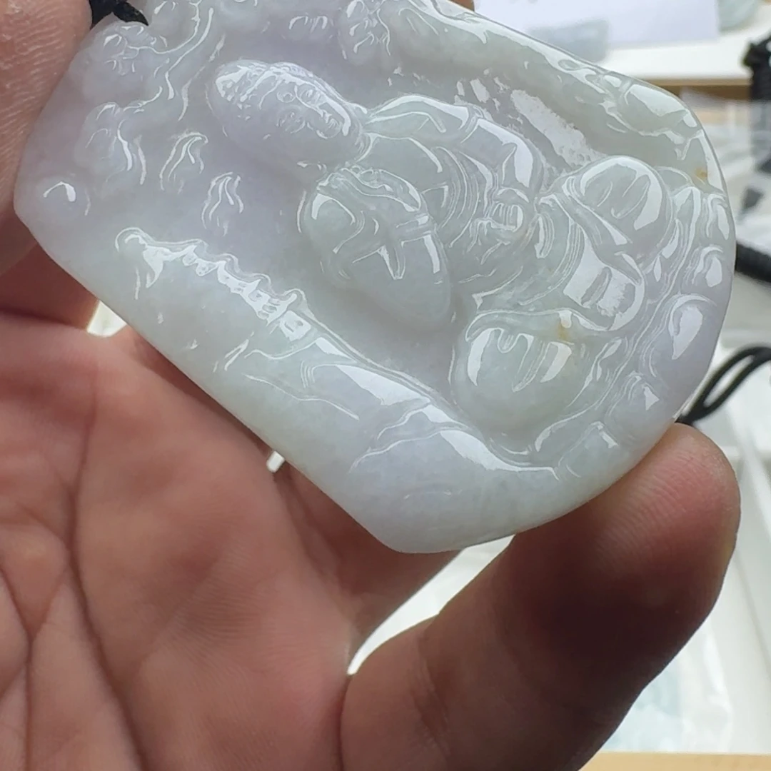 翡翠未镶嵌颈饰天然缅甸A货翡翠