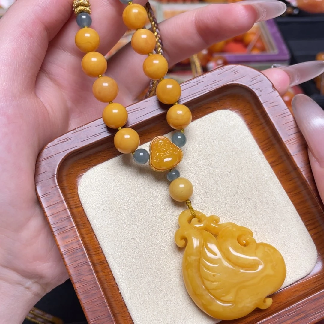 未镶嵌颈饰蜜蜡项链