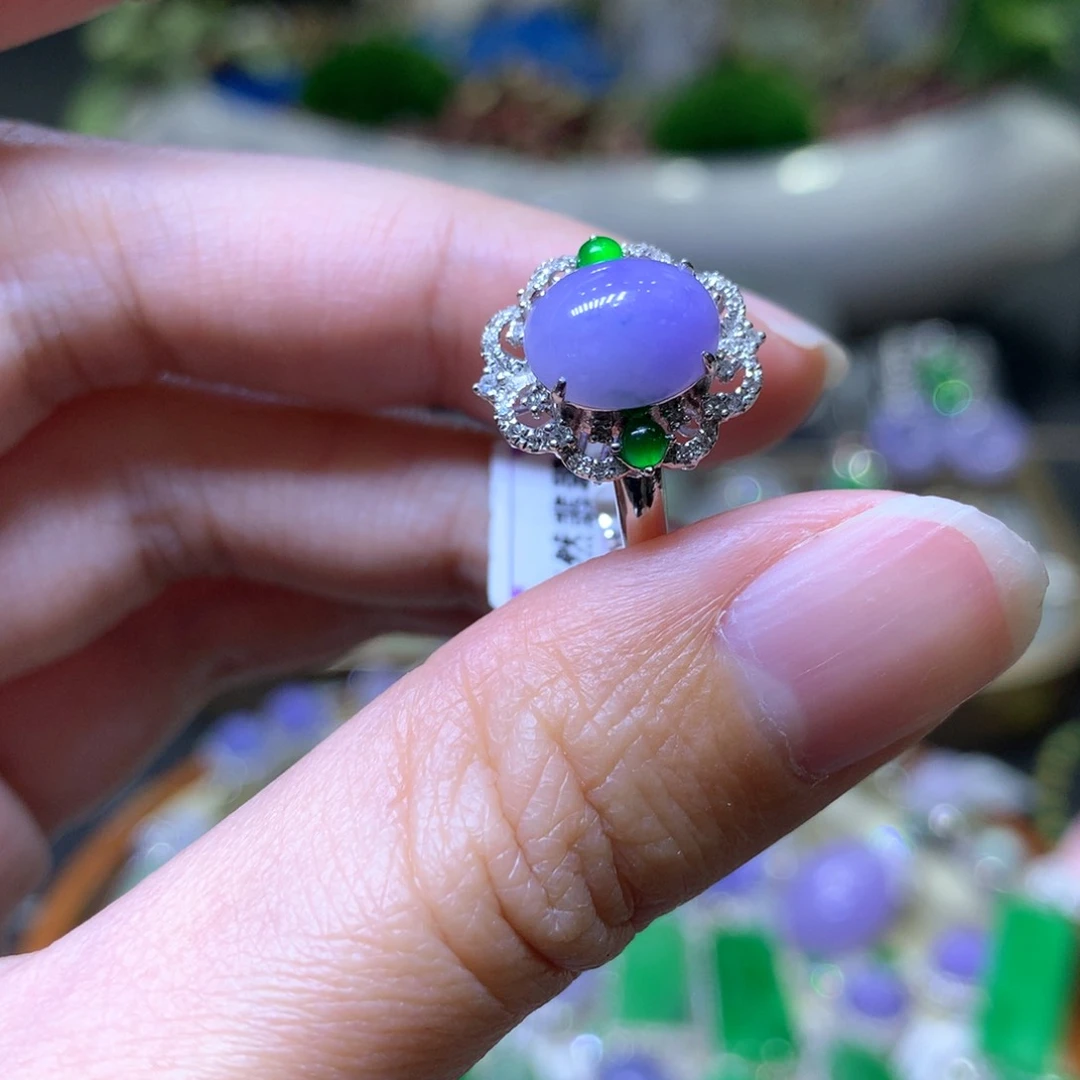 【闪购商品】翡翠颈饰18K金镶嵌翡翠吊坠项链