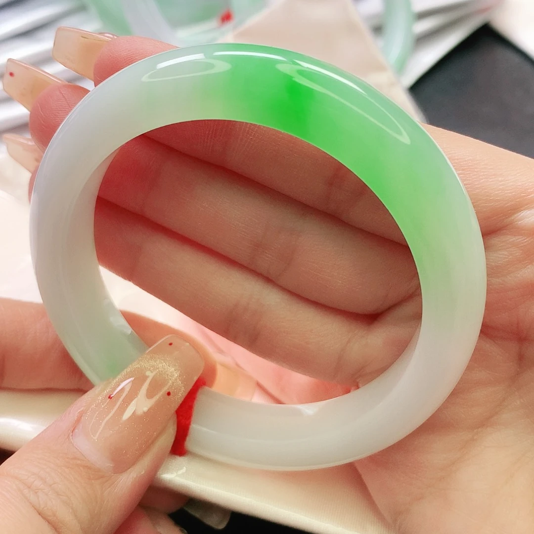 未镶嵌手镯翡翠缅甸天然A货翡翠