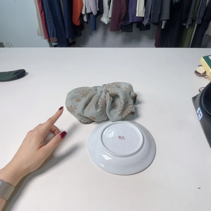 瓷片99。。。。。。。。。。。。。