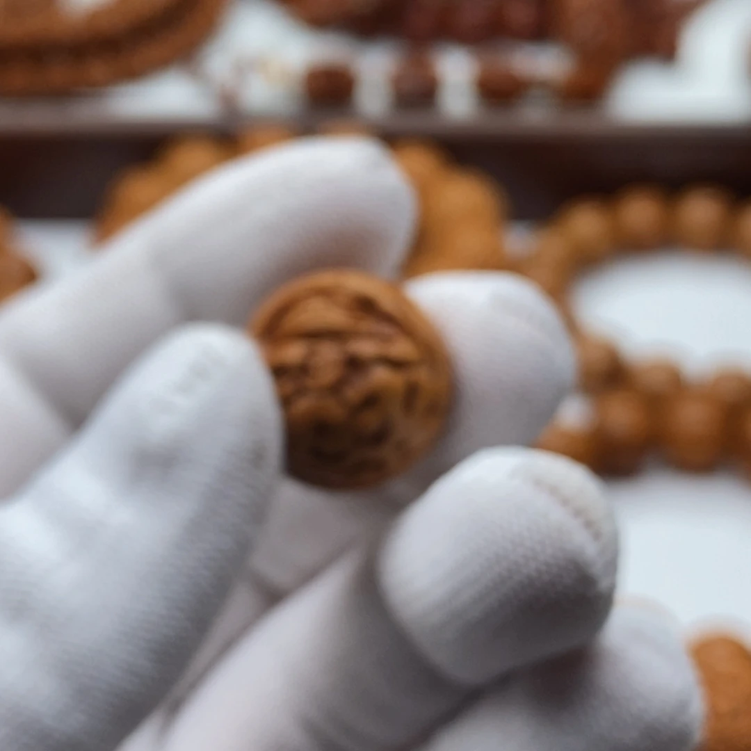 ?***?桃核纯手工打造工艺品