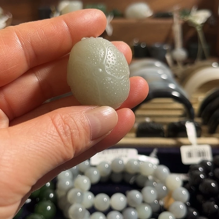 和田玉未镶嵌颈饰新疆和田玉白玉籽莲蓬