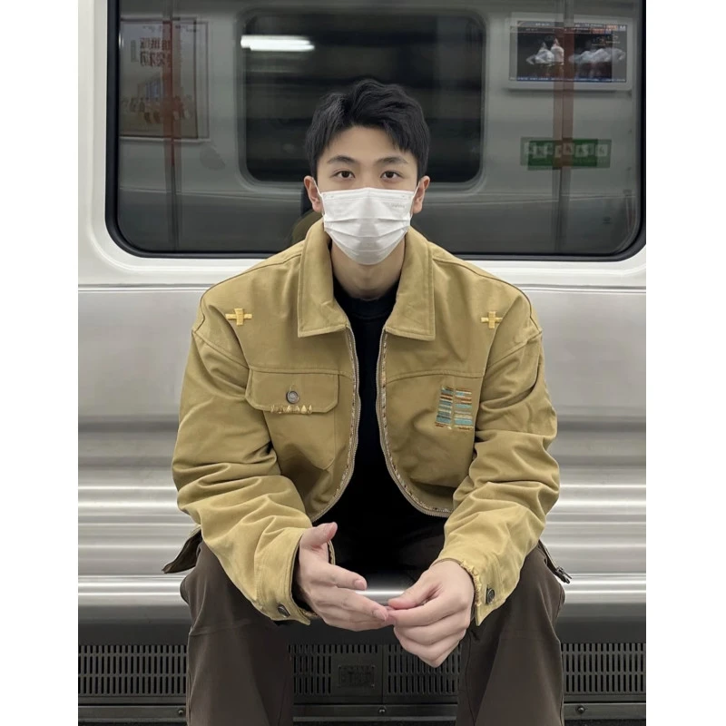 美式复古秋季外套女设计感小众宽松显瘦刺绣情侣款翻领夹克棒球服