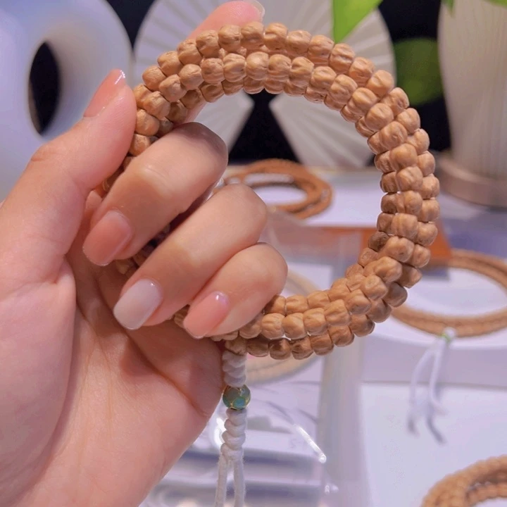花***尘柏香籽/百香籽吊坠
