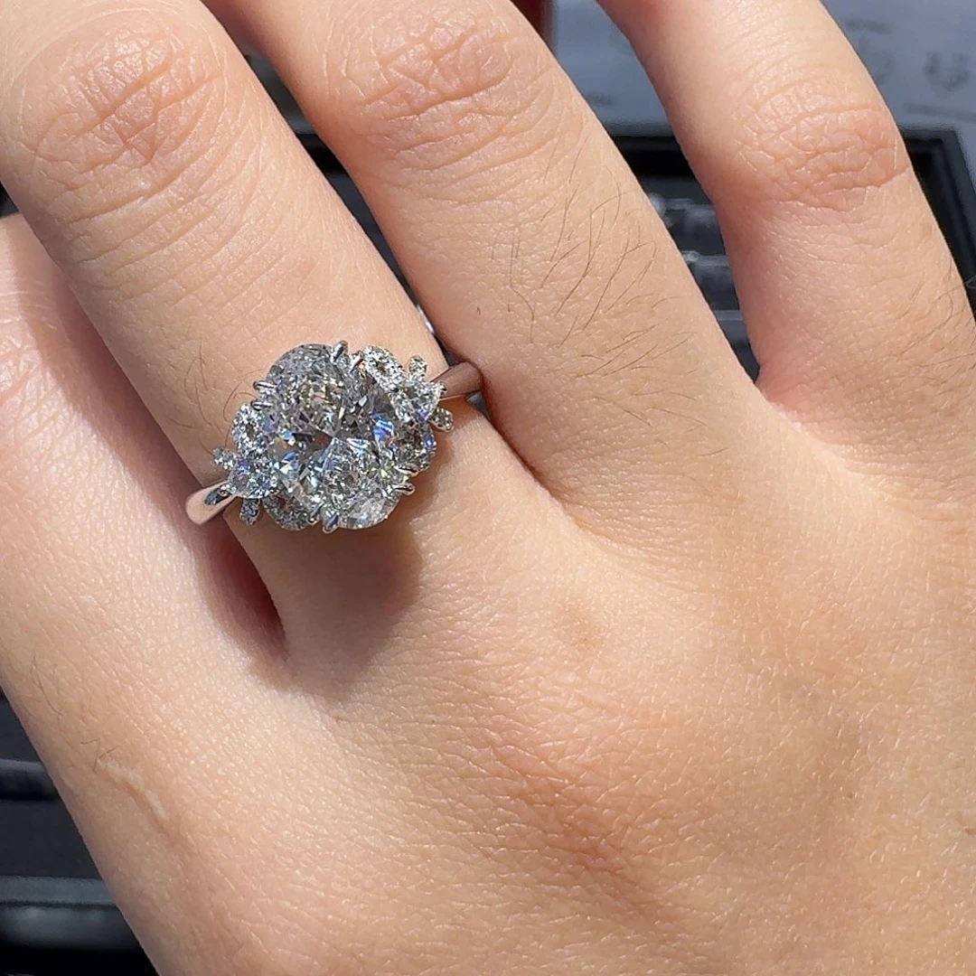 实验室培育钻石铂Pt950镶嵌