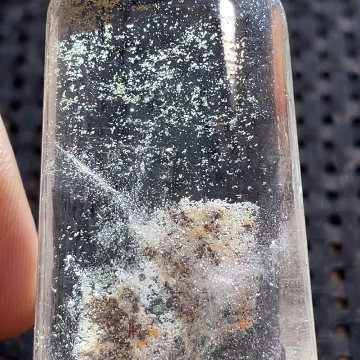 水晶吊坠(不含链)未镶嵌R***r