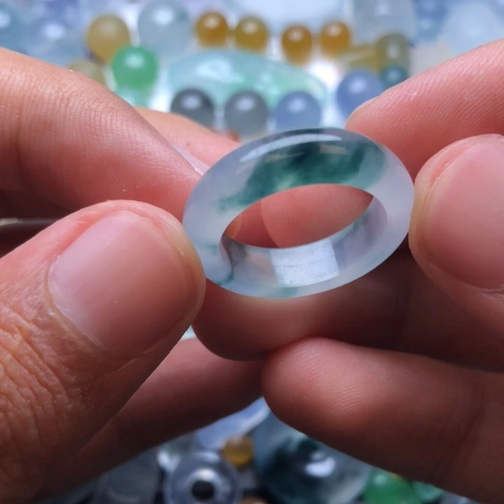 未镶嵌定制翡翠挂件