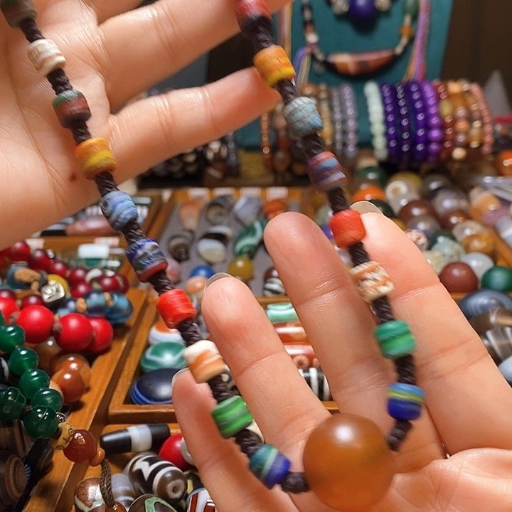 玛瑙/玉髓颈饰未镶嵌