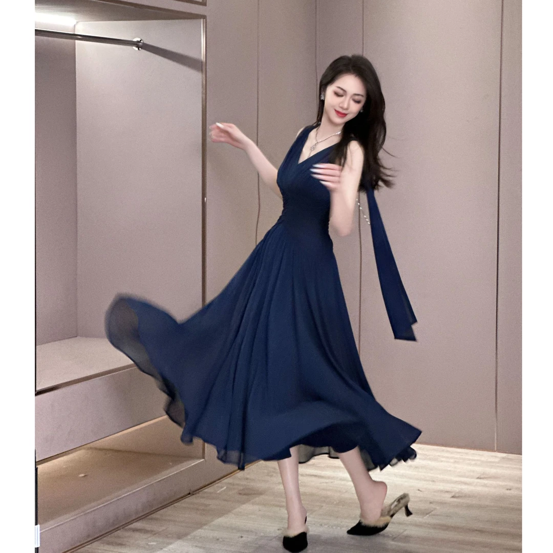 连衣裙显瘦气质长裙夏季法式收腰无袖显瘦气质长裙夏季法式 70496