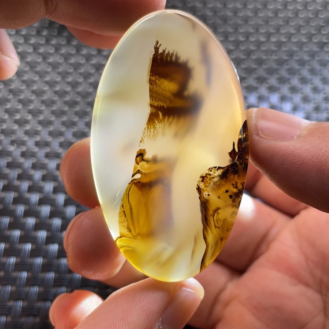 未镶嵌颈饰玛瑙/玉髓M****薇