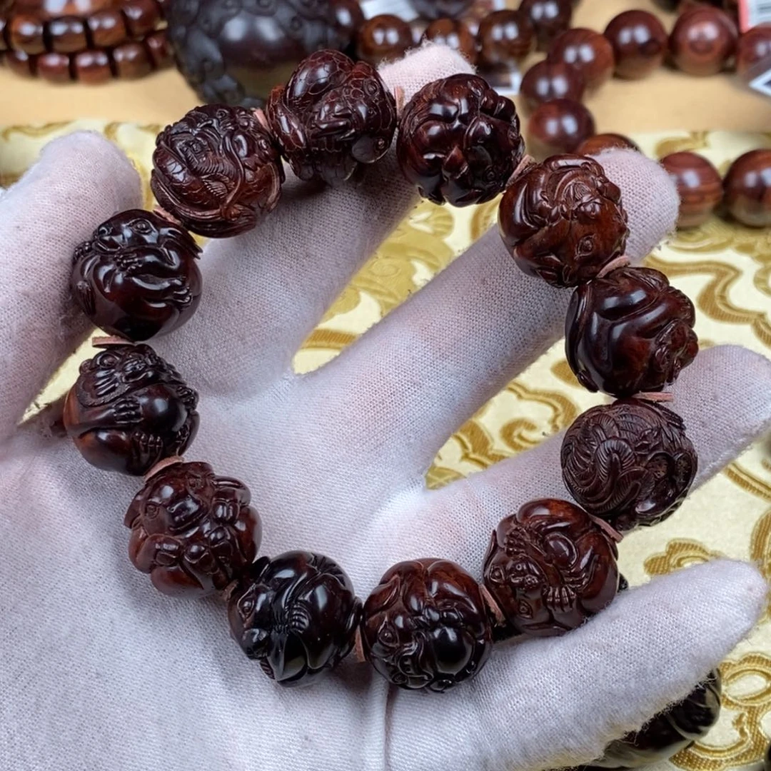 小叶紫檀把件诸****房